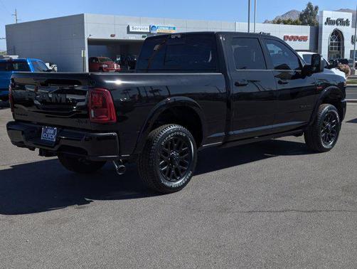 2025 RAM 2500 Limited Crew Cab 4x4 6'4' Box