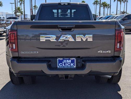 2025 RAM 3500 Laramie Crew Cab 4x4 8' Box