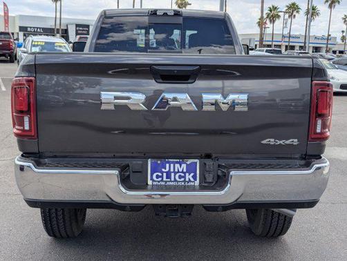 2025 RAM 2500 Tradesman Crew Cab 4x4 8' Box