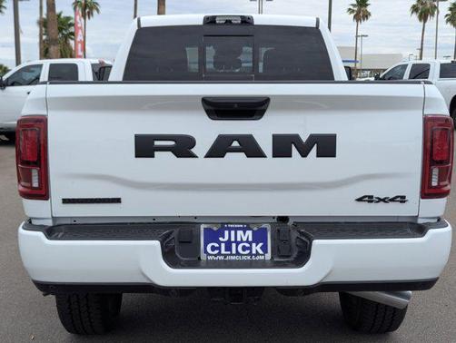 2025 RAM 2500 Big Horn Crew Cab 4x4 6'4' Box