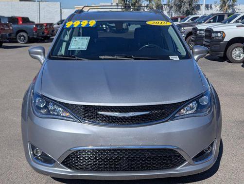 2018 Chrysler Pacifica Touring-L