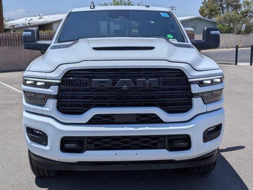 2025 RAM 2500 Laramie Crew Cab 4x4 6'4' Box