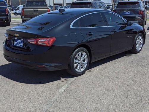 2022 Chevrolet Malibu FWD LT