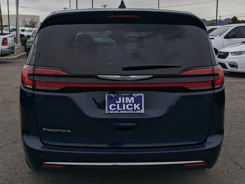 2025 Chrysler Pacifica L