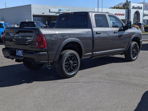2025 RAM 3500 Limited Crew Cab 4x4 6'4' Box