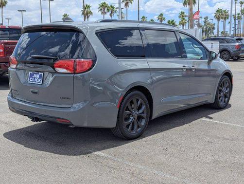 2020 Chrysler Pacifica Limited