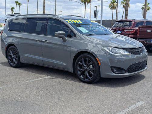 2020 Chrysler Pacifica Limited