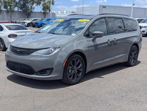 2020 Chrysler Pacifica Limited