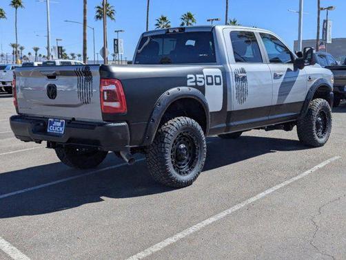 2024 RAM 2500 Big Horn Crew Cab 4x4 6'4' Box
