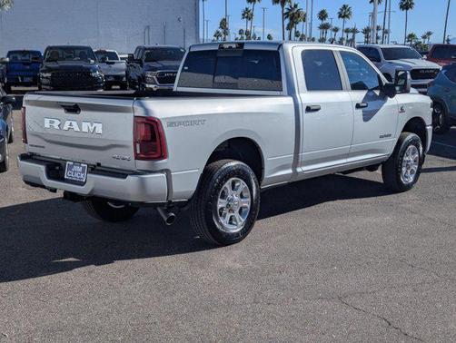 2026 RAM 3500 Big Horn Crew Cab 4x4 6'4' Box