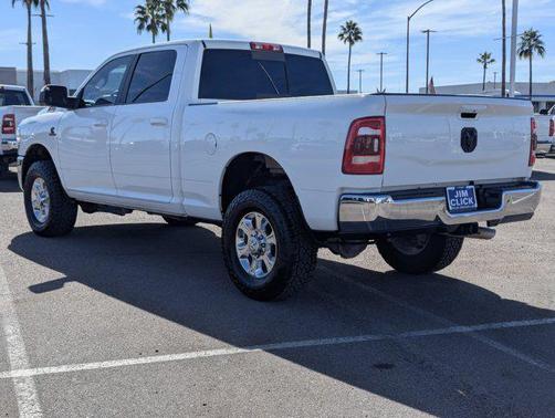 2020 RAM 2500 Big Horn Crew Cab 4x4 6'4' Box