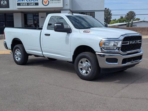 2024 RAM 2500 Tradesman Regular Cab 4x4 8' Box
