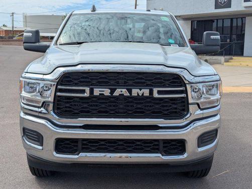 2024 RAM 2500 Tradesman Regular Cab 4x4 8' Box