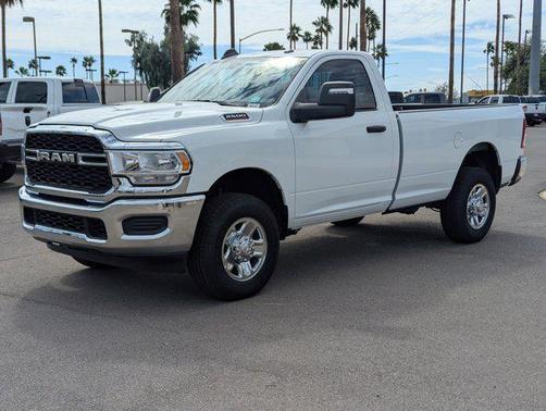 2024 RAM 2500 Tradesman Regular Cab 4x4 8' Box