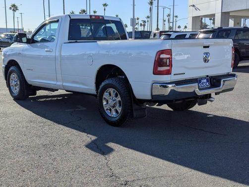 2020 RAM 2500 Big Horn Regular Cab 4X2 8' Box