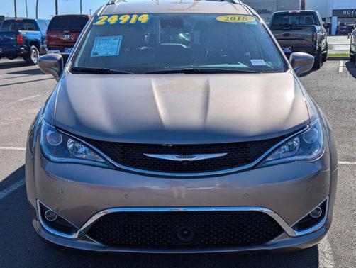 2018 Chrysler Pacifica Touring-L