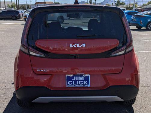 2023 Kia Soul LX