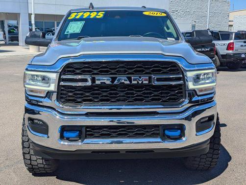 Billet Silver Metallic Clearcoat 2019 RAM 2500 Tradesman Crew Cab 4x4 6'4' Box
