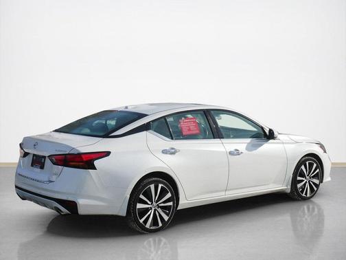 2020 Nissan Altima Platinum Intelligent AWD