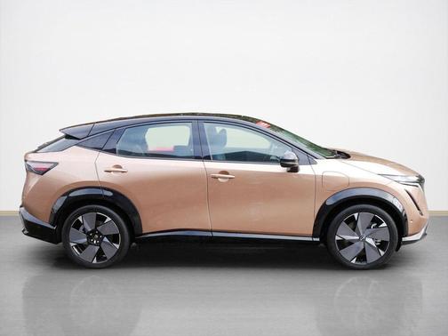 2024 Nissan ARIYA PLATINUM+