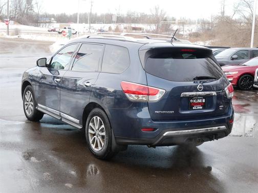 2015 Nissan Pathfinder SL