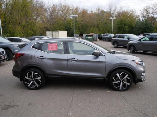 2021 Nissan Rogue Sport SL