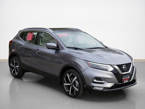2021 Nissan Rogue Sport SL