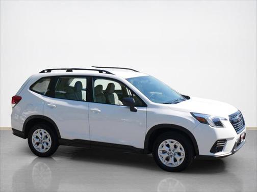 2023 Subaru Forester Base