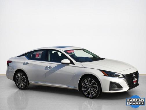 2023 Nissan Altima 2.5 SL