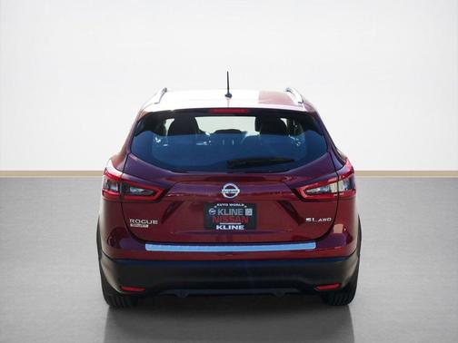 2022 Nissan Rogue Sport SL