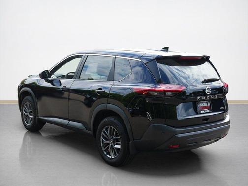 Super Black 2021 Nissan Rogue S
