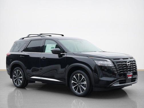 Super Black 2026 Nissan Pathfinder Platinum