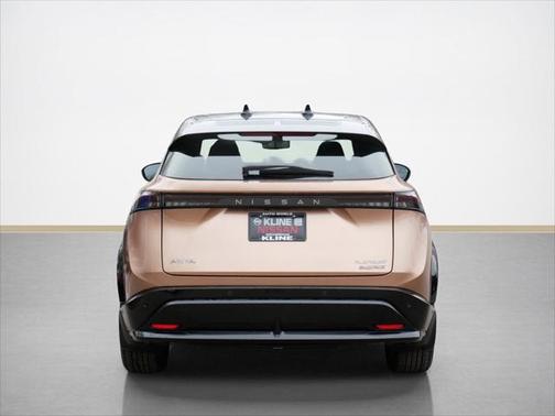 2025 Nissan ARIYA PLATINUM+