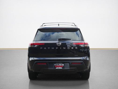 Super Black 2026 Nissan Pathfinder SV