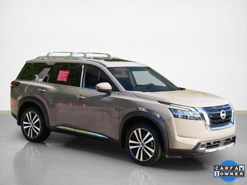 2024 Nissan Pathfinder Platinum 4WD