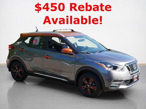 2019 Nissan Kicks SR