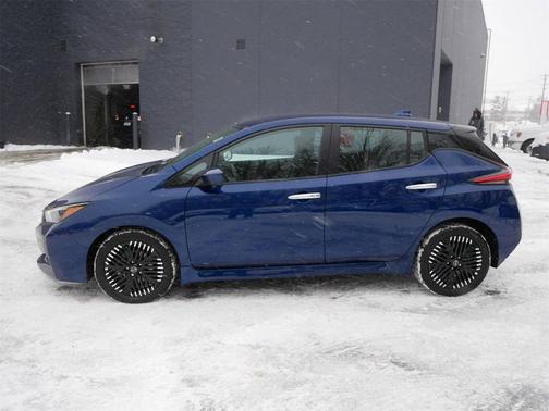 2024 Nissan Leaf SV PLUS