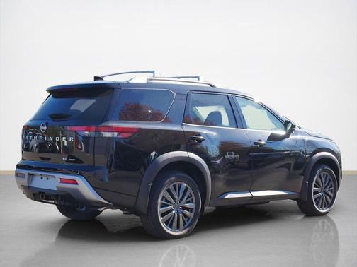 2025 Nissan Pathfinder SL 4WD
