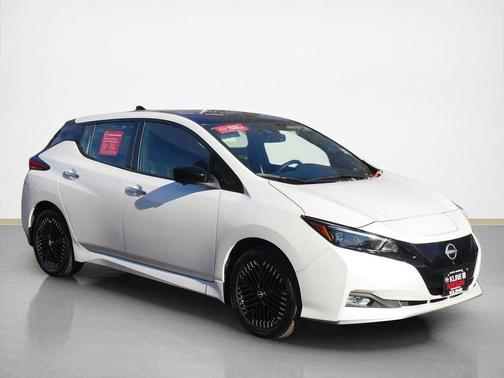 2024 Nissan Leaf SV PLUS
