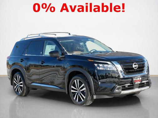 2025 Nissan Pathfinder Platinum 4WD