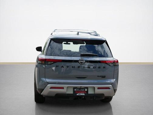 Boulder Gray Pearl 2023 Nissan Pathfinder Platinum 4WD