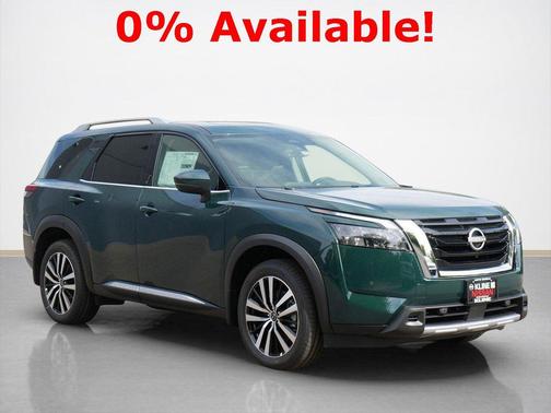 2025 Nissan Pathfinder Platinum 4WD