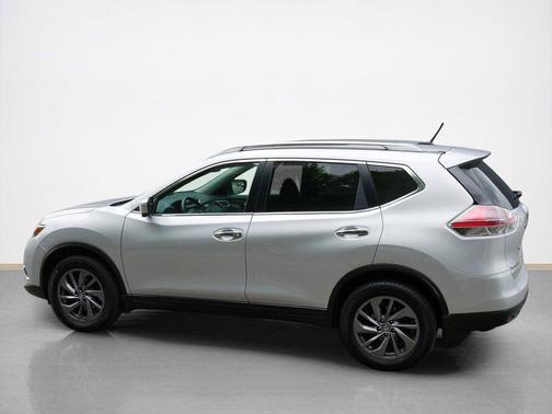 Brilliant Silver 2016 Nissan Rogue SL