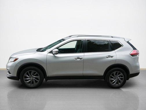 Brilliant Silver 2016 Nissan Rogue SL