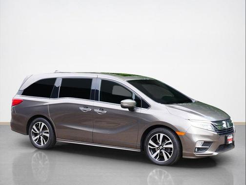 2020 Honda Odyssey Elite