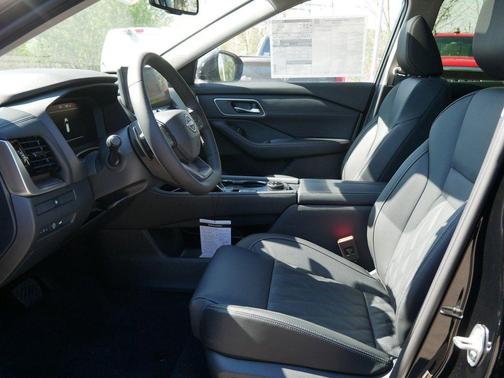 Super Black 2026 Nissan Rogue Platinum