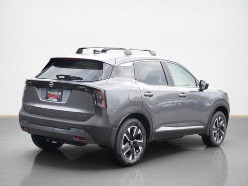 Gun Metallic 2026 Nissan Kicks SV