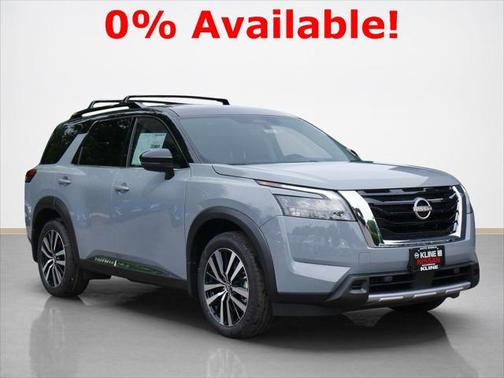 2025 Nissan Pathfinder Platinum 4WD