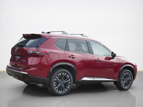 Scarlet Ember Tintcoat 2026 Nissan Rogue Platinum