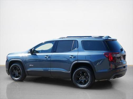 2020 GMC Acadia AWD AT4